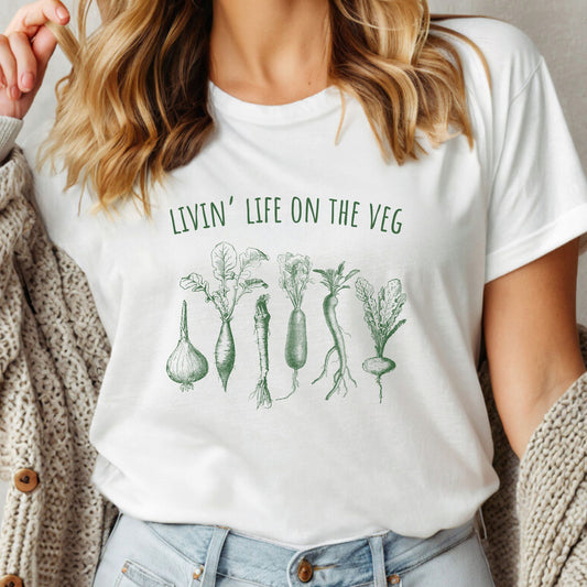 white vegetarian or vegan t-shirt with the slogan 'livin life on the veg'